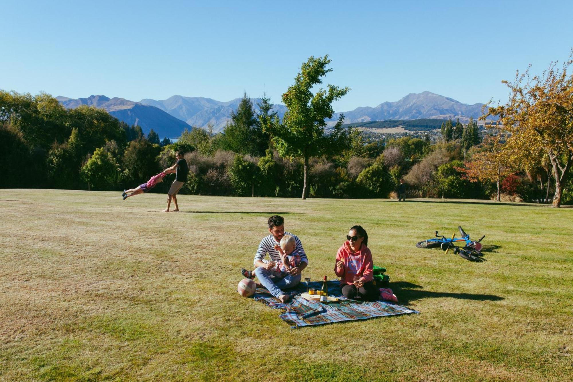 Wanaka Top 10 Holiday Park 외부 사진